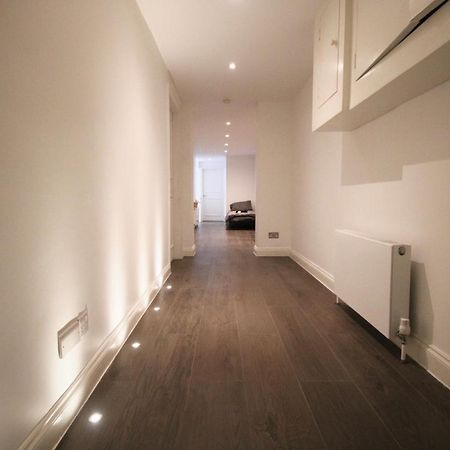Superb Flat Near Victoria Station Apartamento Londres Exterior foto