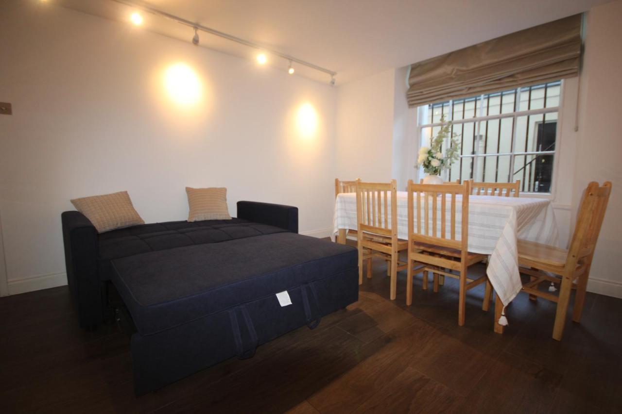 Superb Flat Near Victoria Station Apartamento Londres Exterior foto