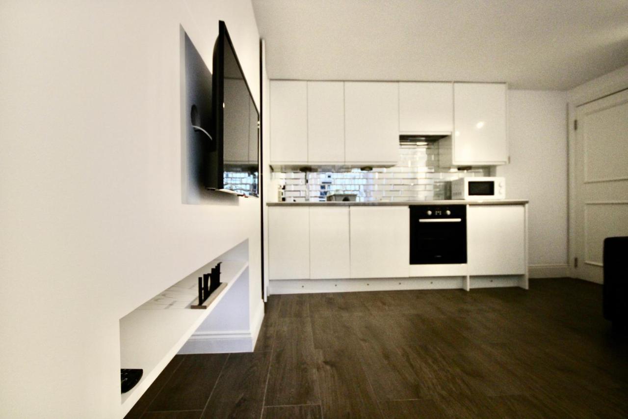 Superb Flat Near Victoria Station Apartamento Londres Exterior foto