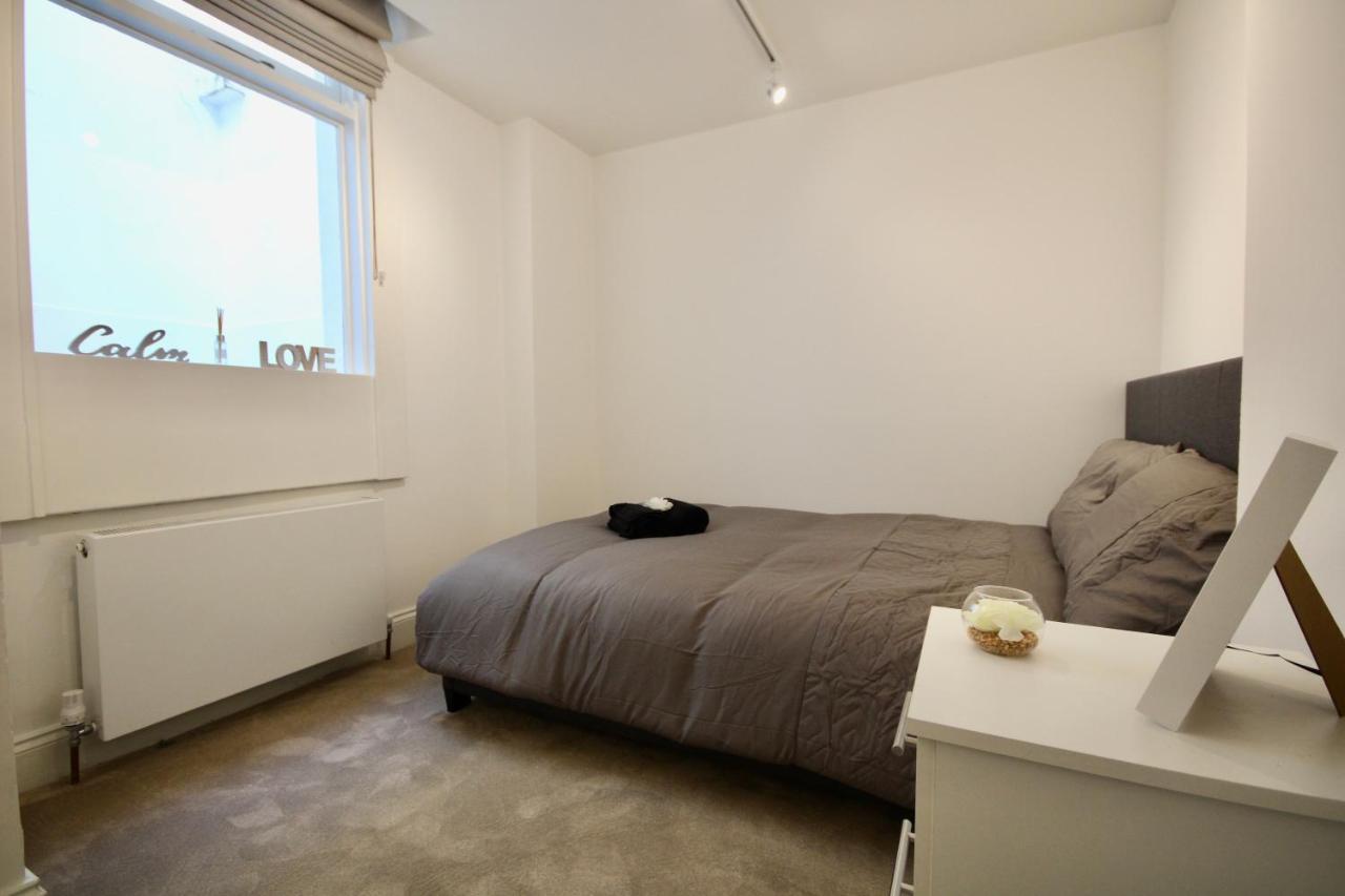 Superb Flat Near Victoria Station Apartamento Londres Exterior foto